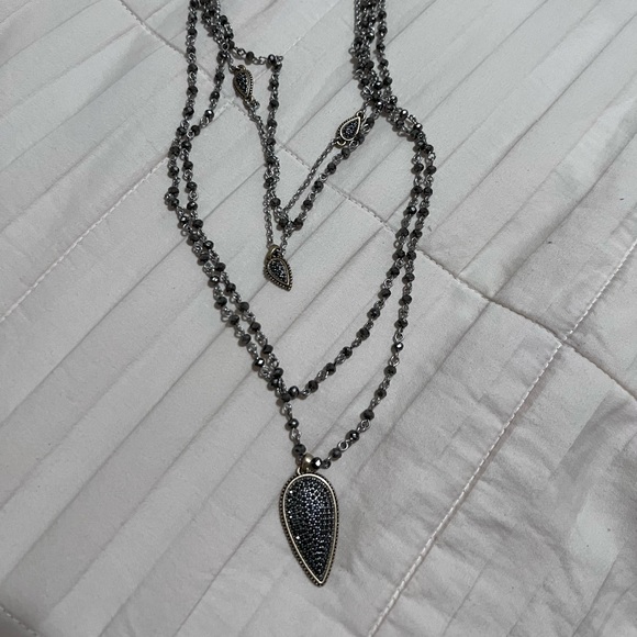 Lucky brand multi layered necklace - Picture 2 of 2